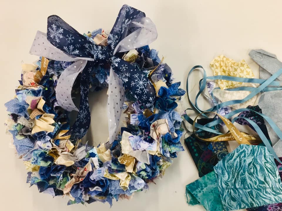 Rag wreath - a christmas decoration made from fabric scraps