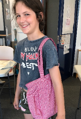 Kids sewing - tote bag. A shoulder bag upcycled from a school dress