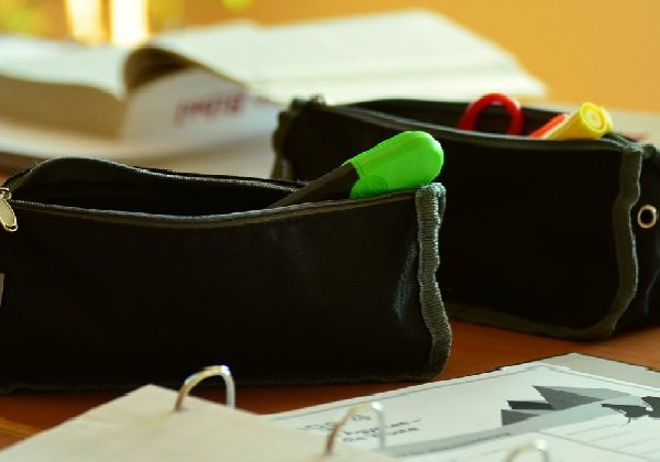 pencil case 820 Pencil case - an easy sewing class for children